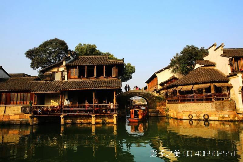 逃离空旷大街